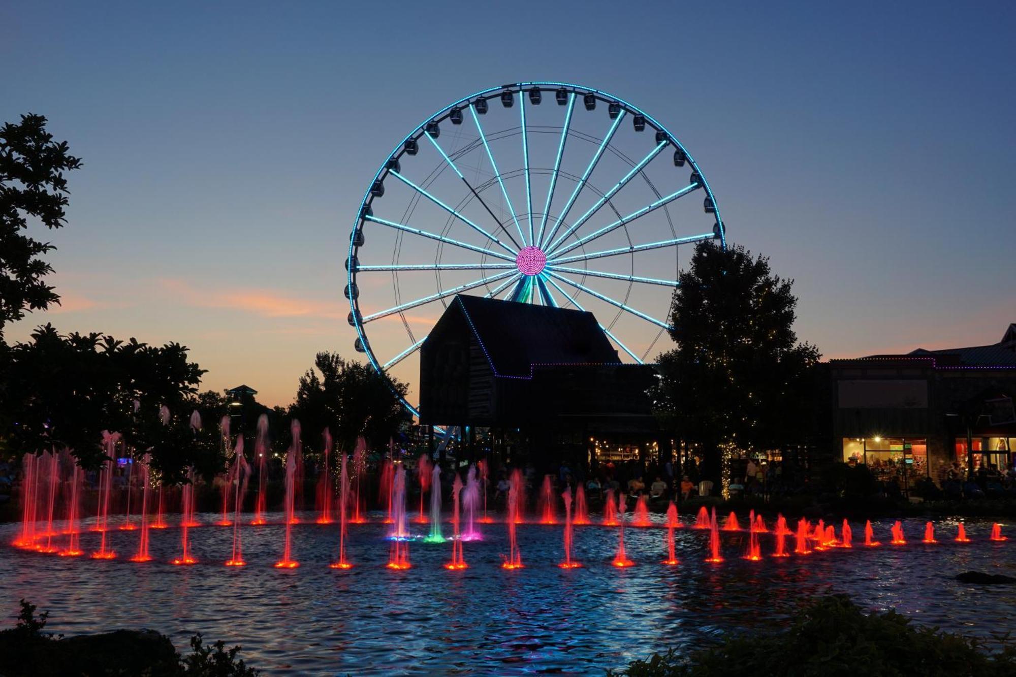 Suite Sensations, Hot Tub, Pool Table, 1089 Free Tickets Each Paid Day, Dollywood And More พิเจนฟอร์จ ภายนอก รูปภาพ