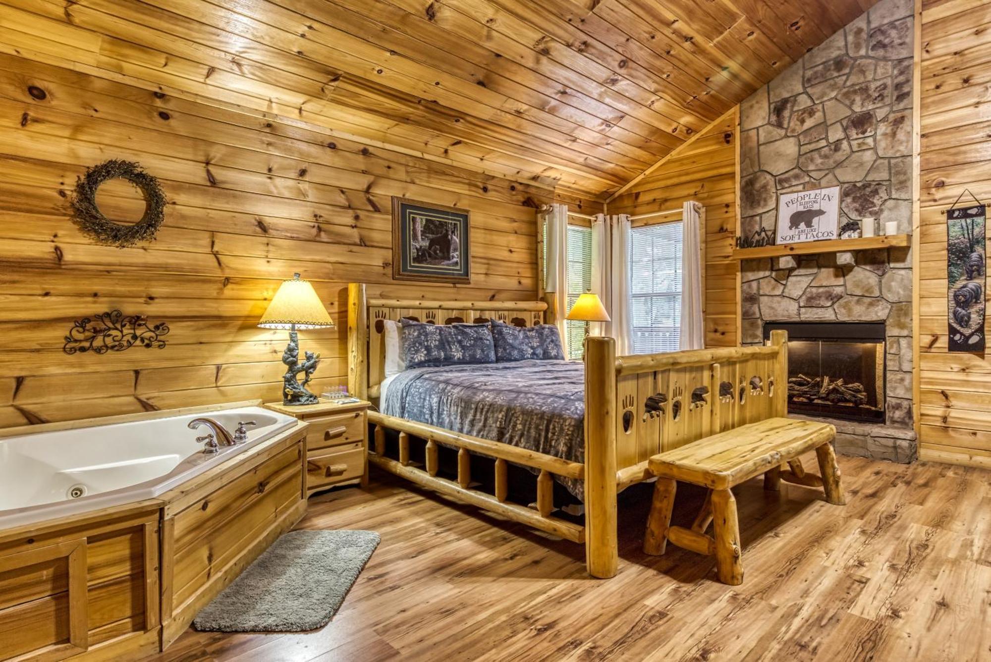 Suite Sensations, Hot Tub, Pool Table, 1089 Free Tickets Each Paid Day, Dollywood And More พิเจนฟอร์จ ภายนอก รูปภาพ